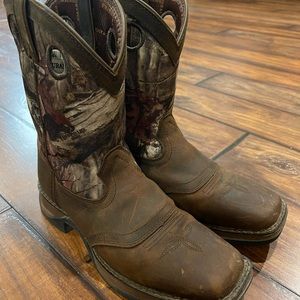 Durango Camo Boots size 5
